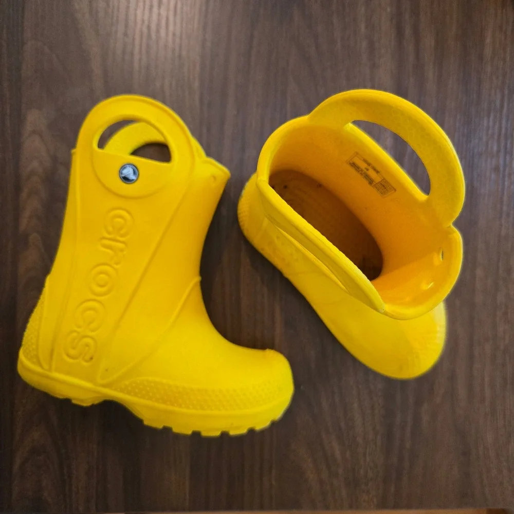 Crocs‎ Kids Handle It Rain Boots Yellow Waterproof Slip On C9 12803